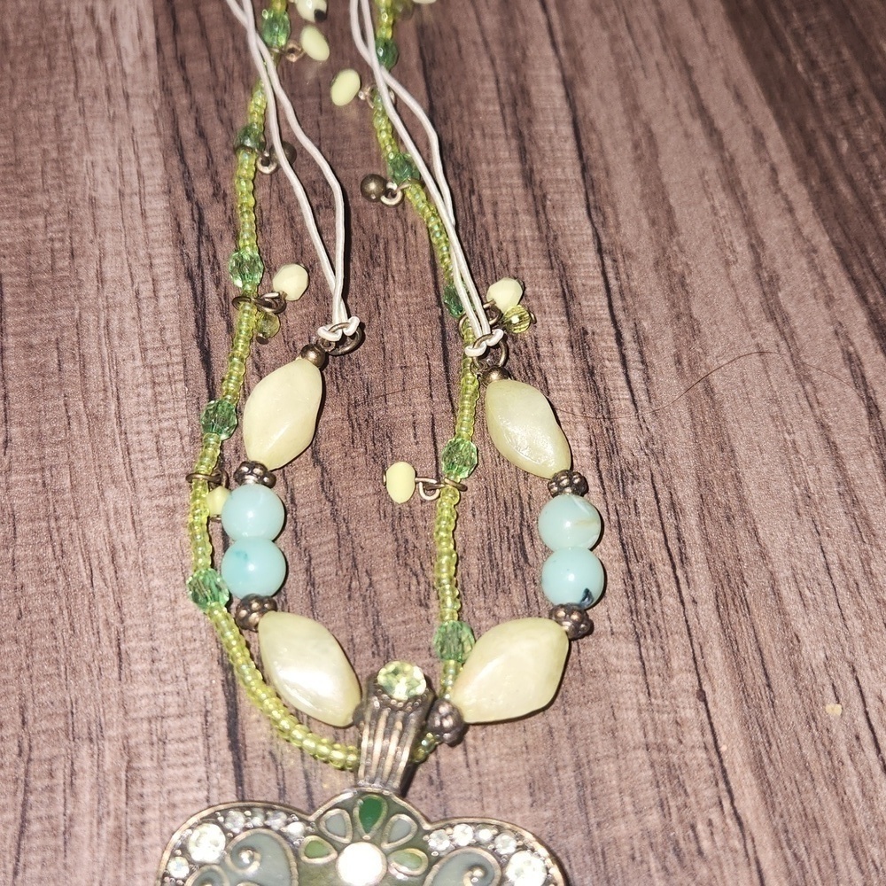 Beaded Statement Necklace Oversized Pendant Matching Bracelets and Earrings Boho - Picture 6 of 8